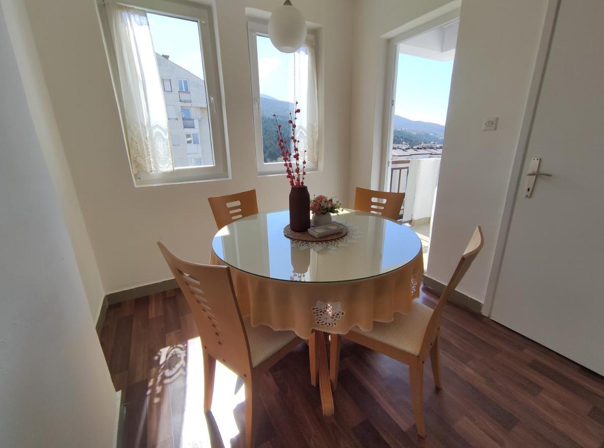 Charming & Spacious 2 Bedroom Apartment With A Gorgeous 8Th-Floor View Ohri Dış mekan fotoğraf